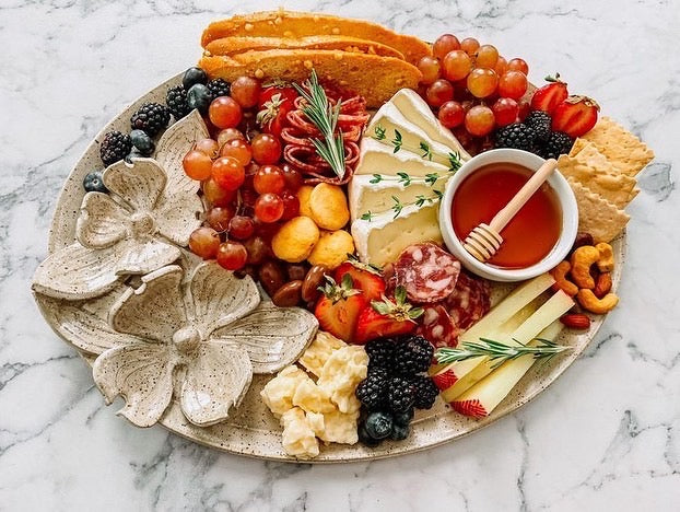 Large Round Speckled Dogwood Platter