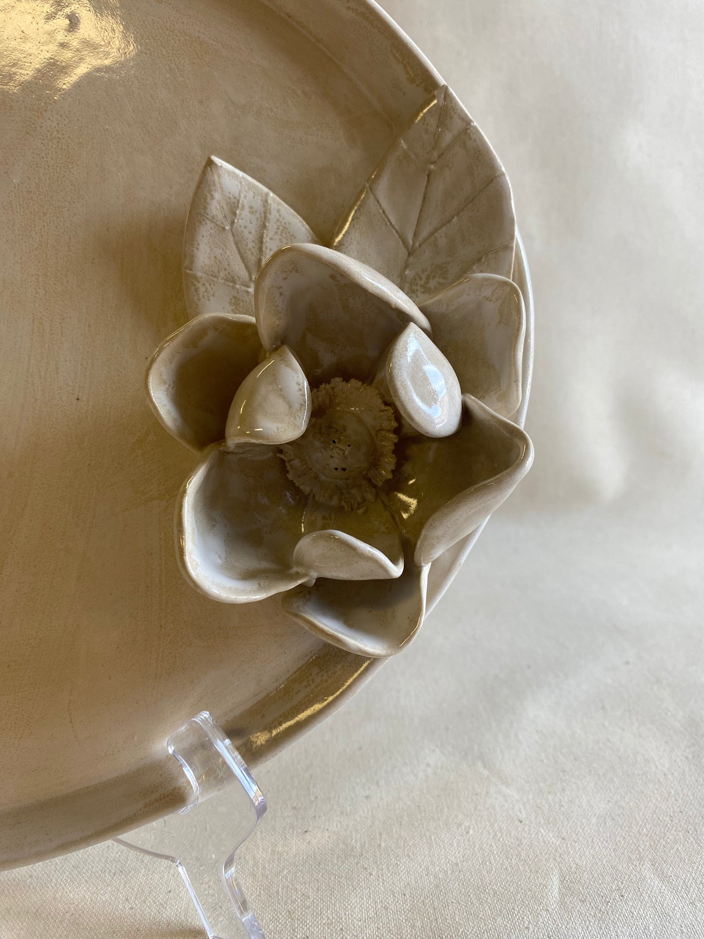 Large Oval Magnolia with Leaves Platter