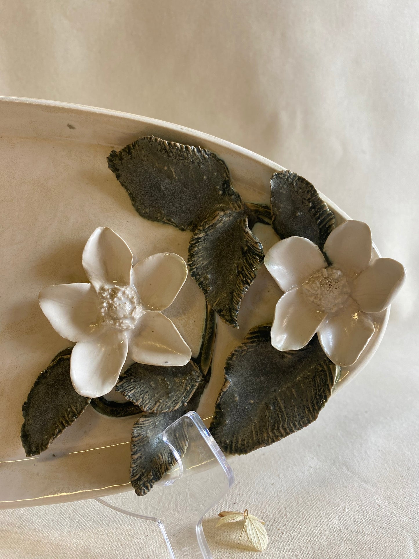 Small Oval Bramble Platter